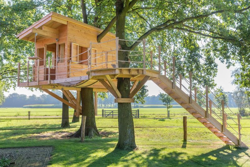 Custom Treehouse